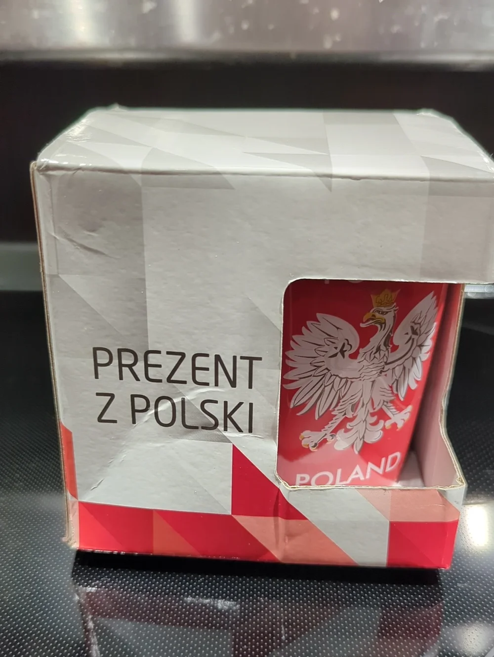 Poland Souvenir Mug - Red and White.  NWT